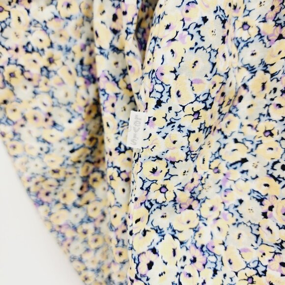 Levi's Floral Cropped Top Women's Size S Beige Square Neck Puff Sleeves - Picture 11 of 11